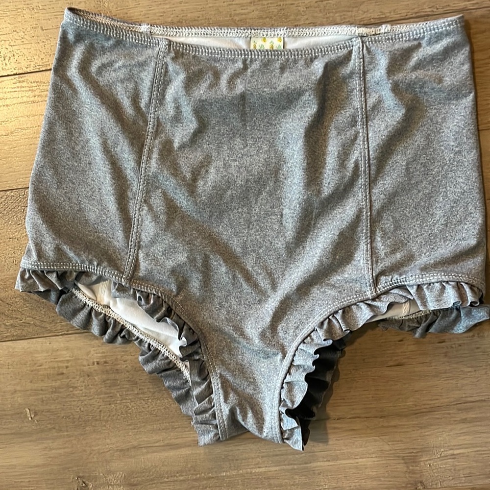 Kortni Jeane All Ruffled Up Bottoms Gray
